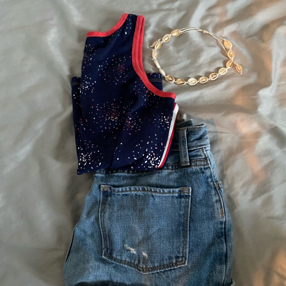 girls tank top. perfect for summer and fourth of july
